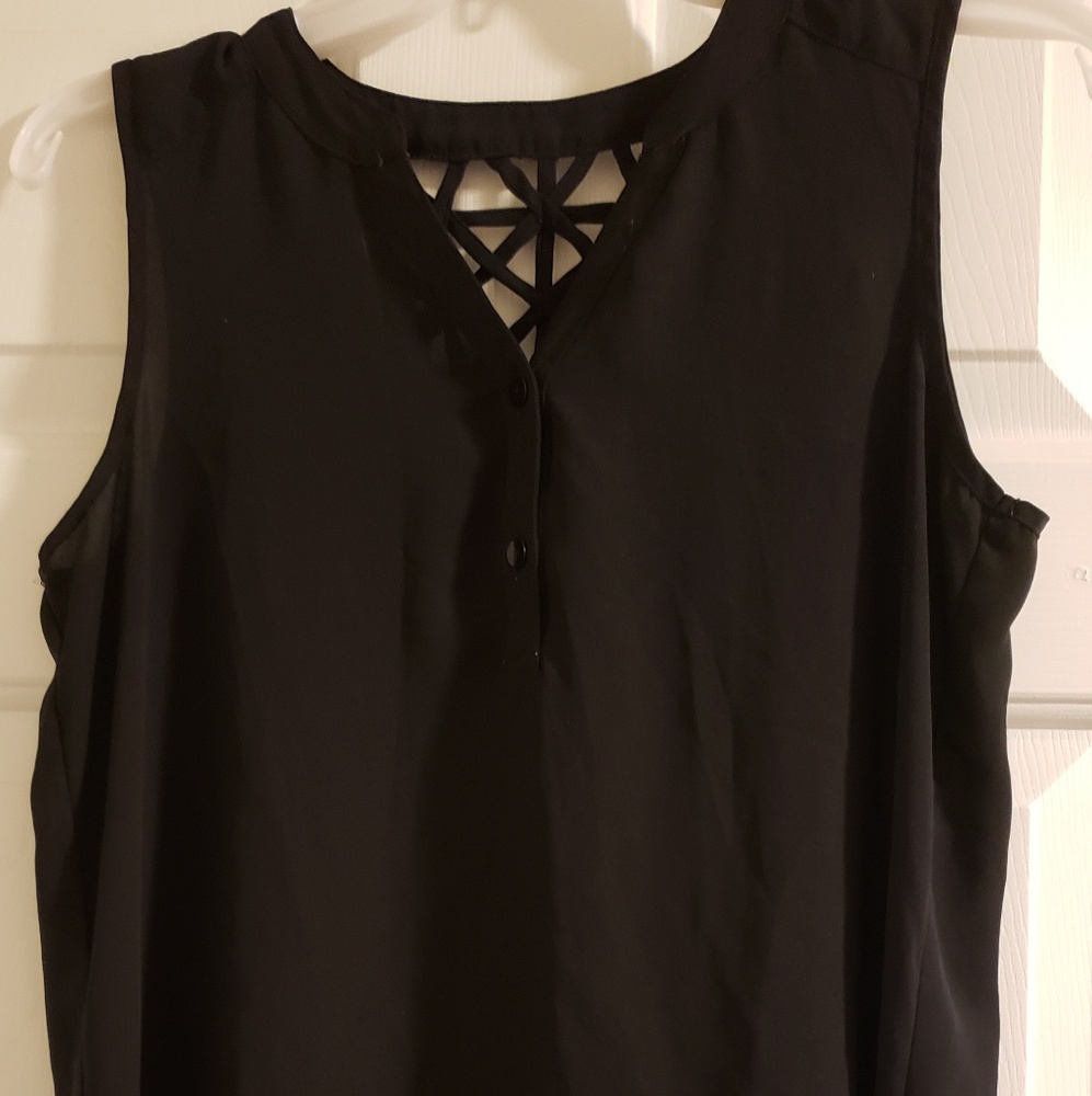 Black Sleeveless Top - Medium